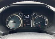 Toyota Land Cruiser 33