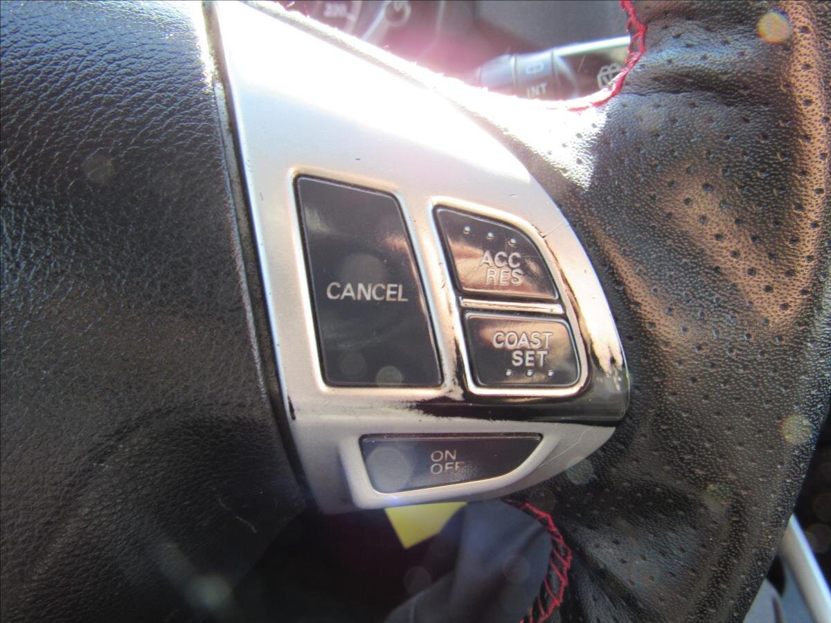 Mitsubishi ASX SUV / Terénní 1,8 l 110 kw