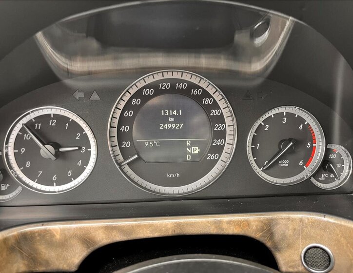 Mercedes-Benz Třídy E 15