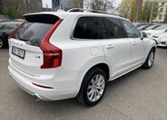 Volvo XC90 SUV / Terénní 2,0 l 173 kw