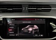 Land Rover Defender 21