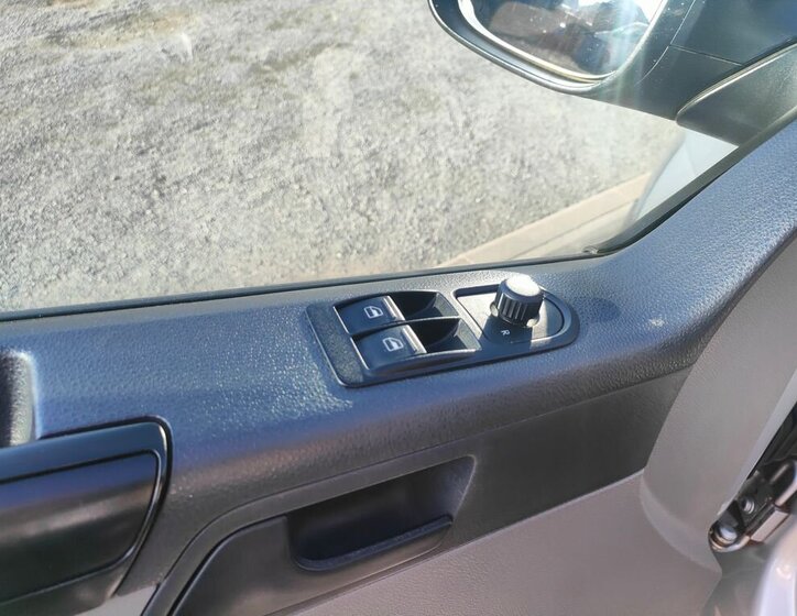 Volkswagen Transporter VAN / Minibus 2,0 l 84 kw