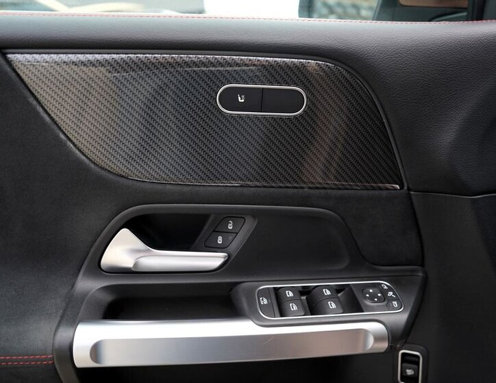 Mercedes-Benz GLB SUV / Terénní 2,0 l 225 kw