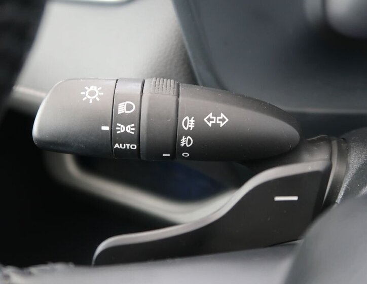 Toyota RAV4 Kombi 2,5 l 131 kw