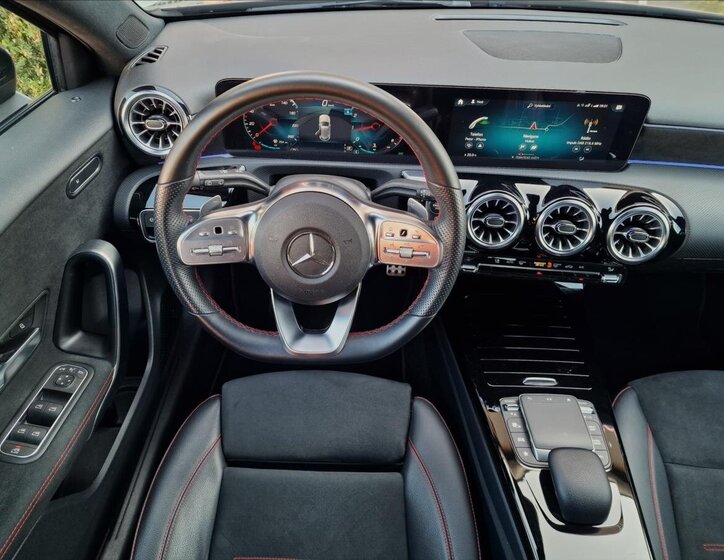 Mercedes-Benz Třídy A Hatchback 1,3 l 100 kw