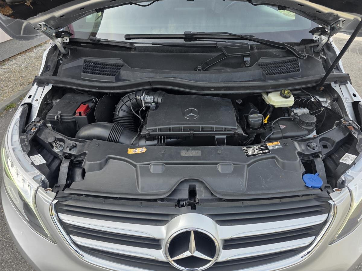 Mercedes-Benz Třídy V Kombi 2,1 l 140 kw
