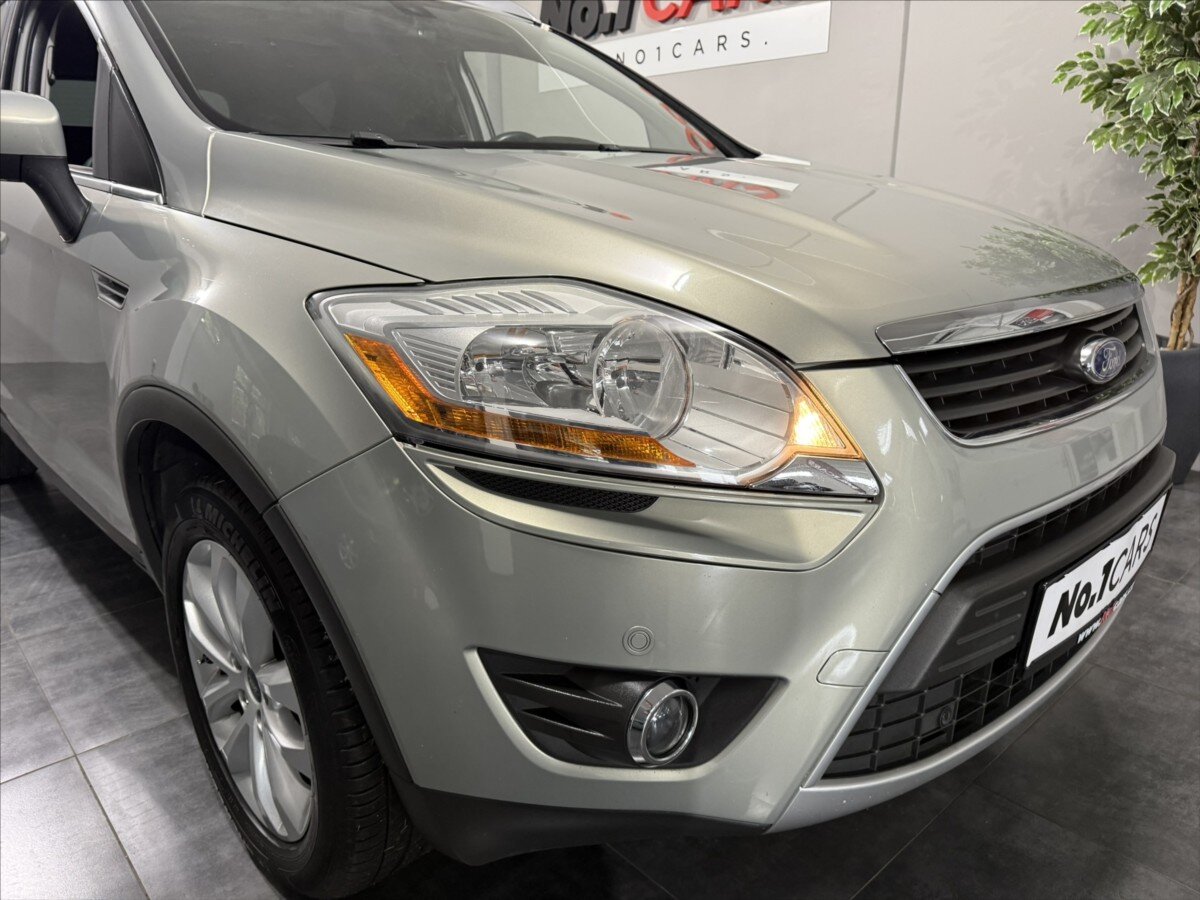 Ford Kuga SUV / Terénní 2,0 l 100 kw