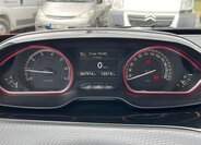 Peugeot 2008 SUV 1,2 l 96 kw
