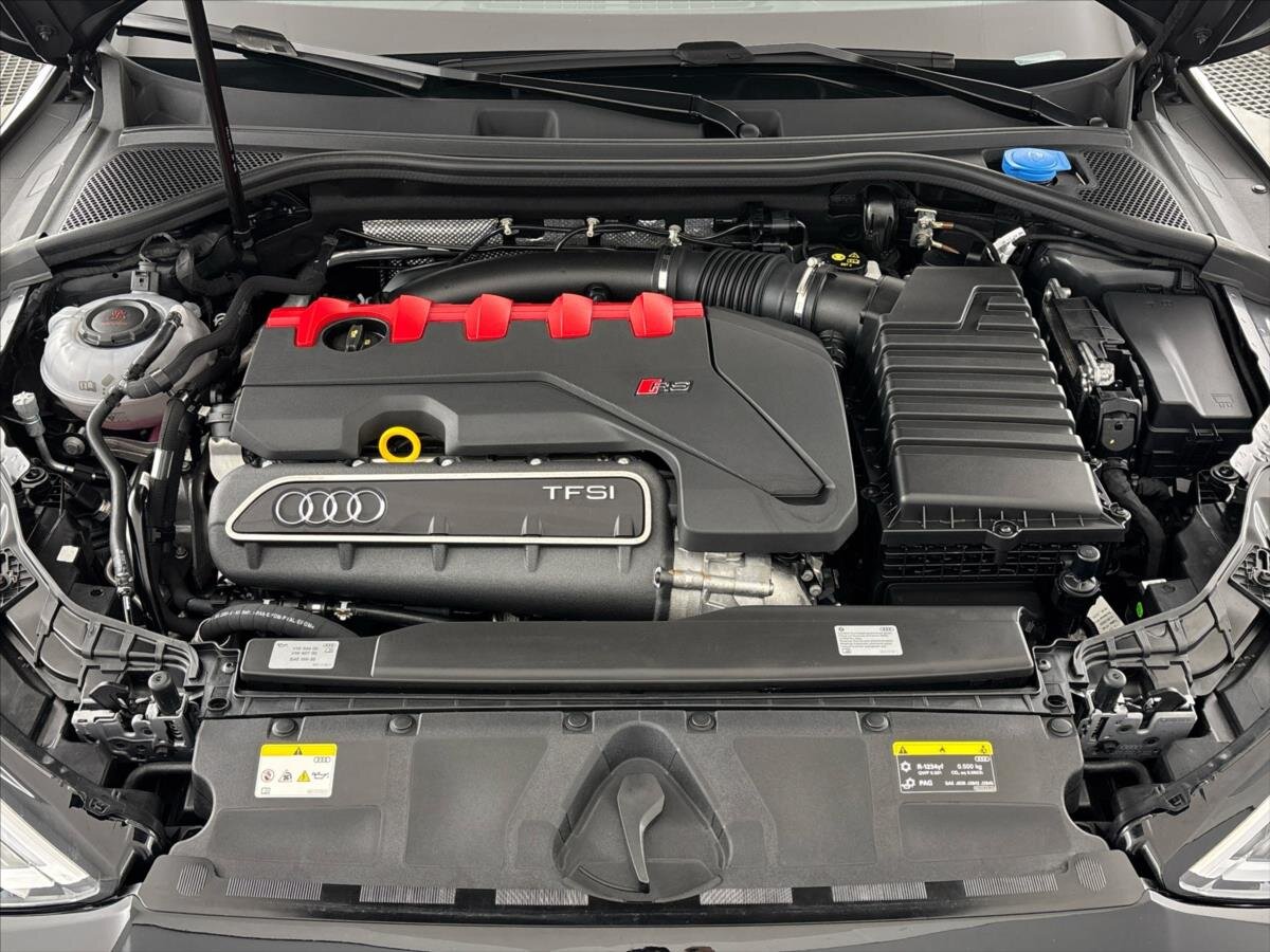 Audi RS 3 Sedan / Limuzína 2,5 l 294 kw