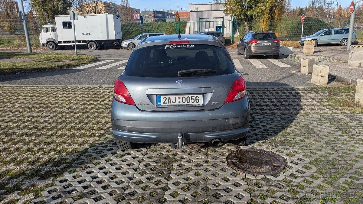 Peugeot 207 Liftback 0,0 68 kw
