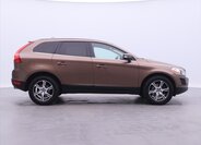 Volvo XC60 SUV / Terénní 2,4 l 120 kw
