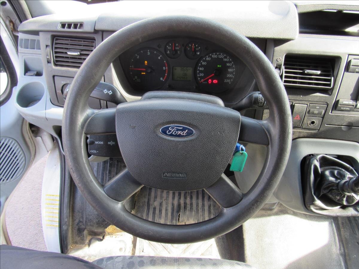 Ford Transit Skříň 2,2 l 74 kw