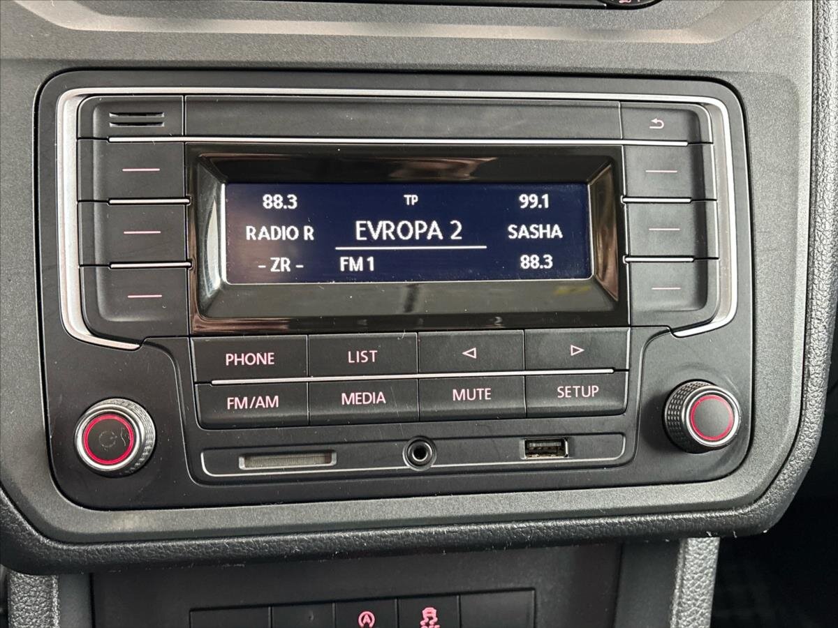 Volkswagen Caddy Skříň 2,0 l 90 kw