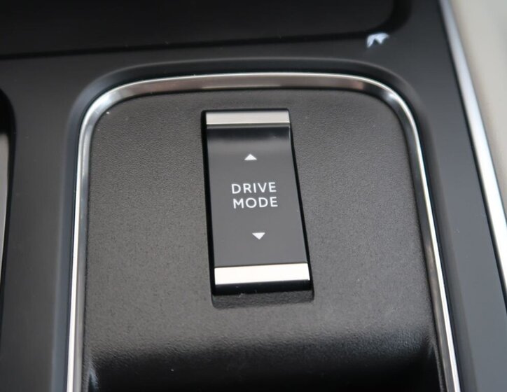 Citroën C5 Aircross SUV / Terénní 1,6 l 133 kw