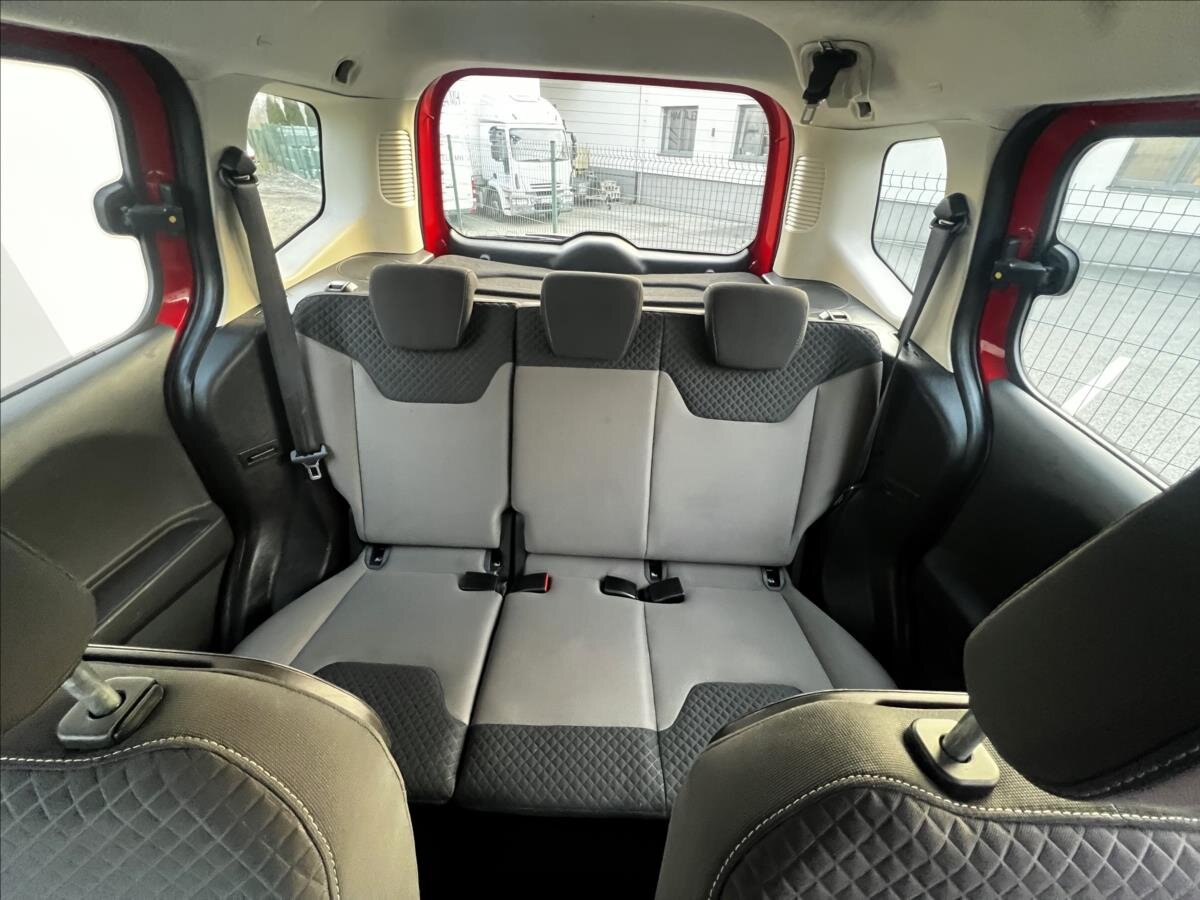 Ford Tourneo Courier Kombi 998,0 74 kw