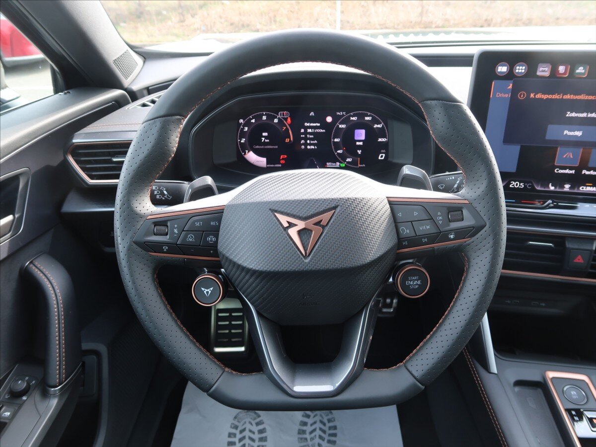 Cupra Formentor SUV / Terénní 2,0 l 195 kw