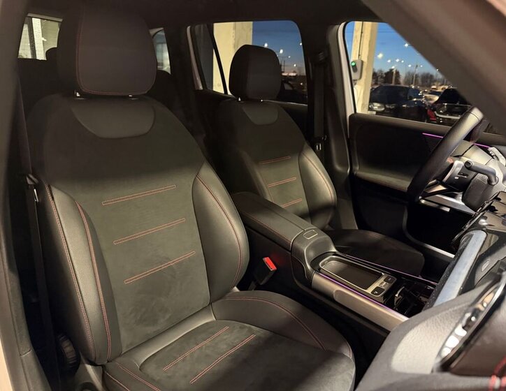 Mercedes-Benz EQB 19