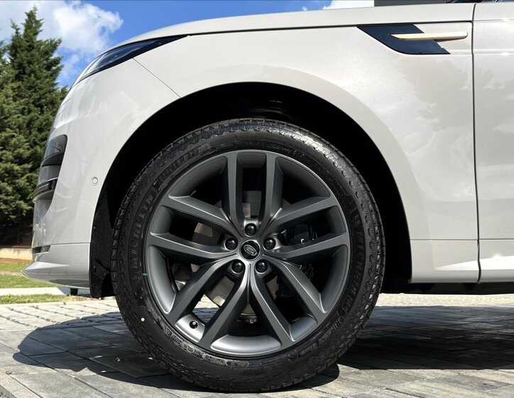 Land Rover Range Rover Sport 3