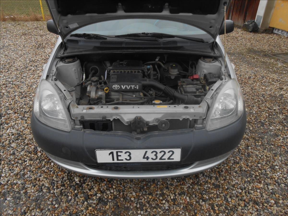 Toyota Yaris Hatchback 998,0 50 kw