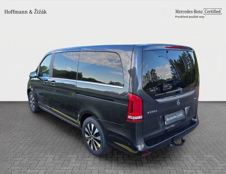 Mercedes-Benz Třídy V 7