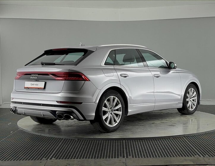 Audi SQ8 SUV / Terénní 4,0 l 373 kw
