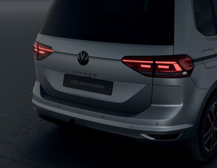 Volkswagen Touran MPV 1,5 l 110 kw