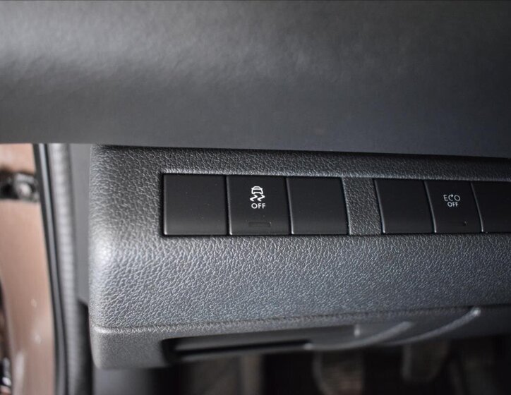 Peugeot 5008 MPV 1,6 l 88 kw