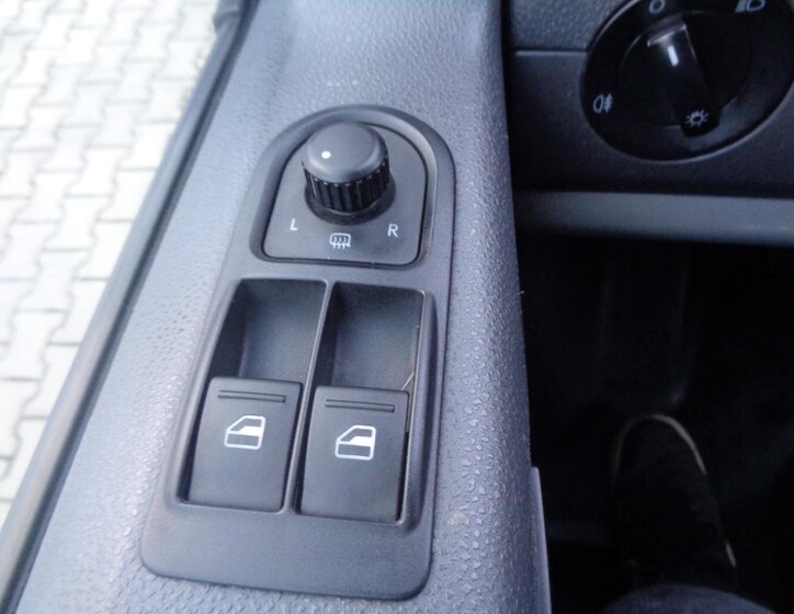 Volkswagen Transporter Ostatní 2,0 l 75 kw