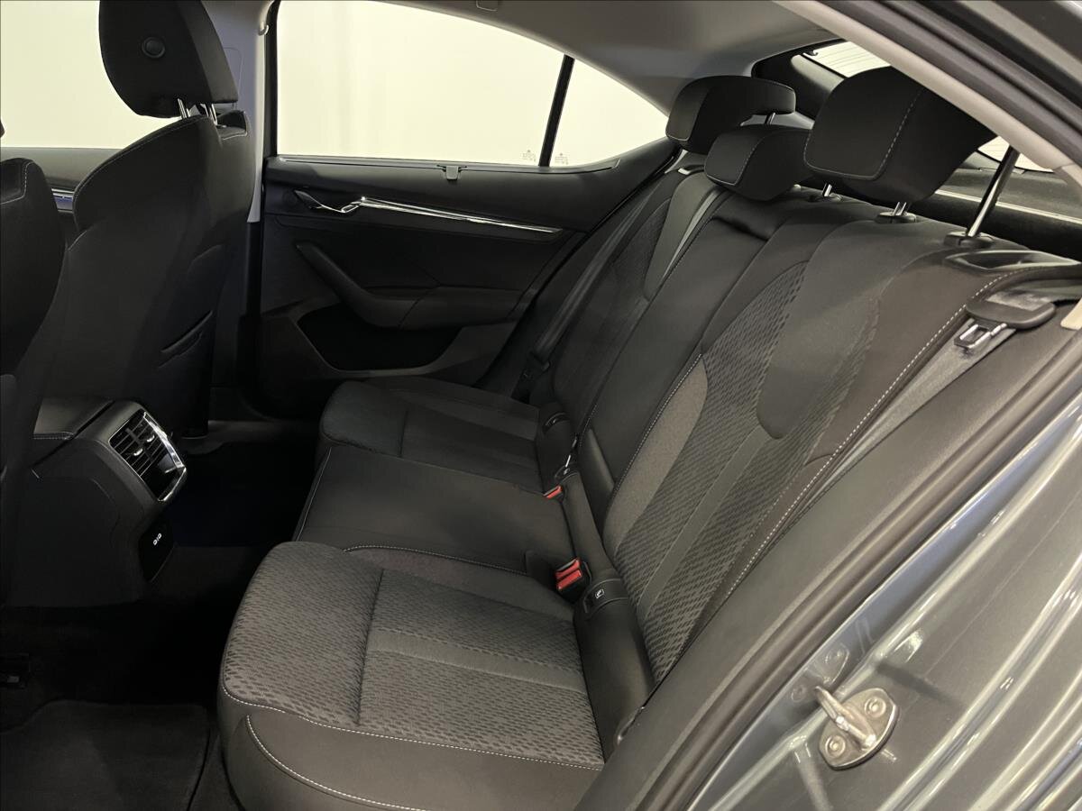 Škoda Octavia Liftback 2,0 l 110 kw