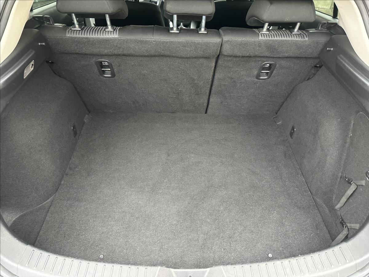 Mazda 3 Hatchback 2,0 l 88 kw