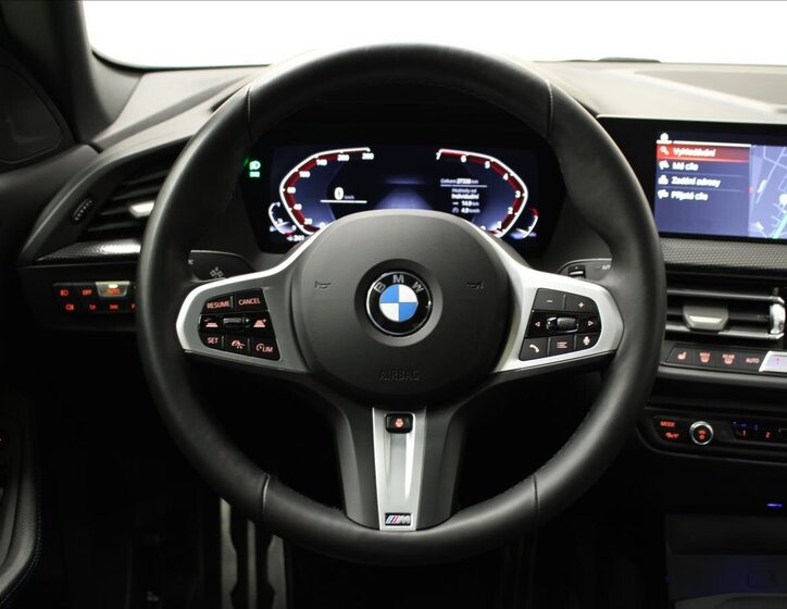 BMW Řada 2 Sedan / Limuzína 1,5 l 100 kw