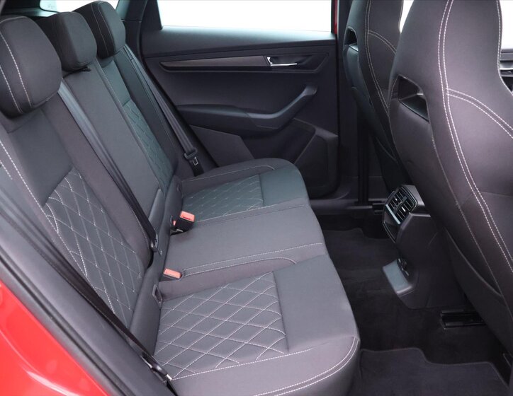 Škoda Karoq SUV 1,5 l 110 kw