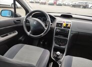 Peugeot 307 Hatchback 1,4 l 55 kw