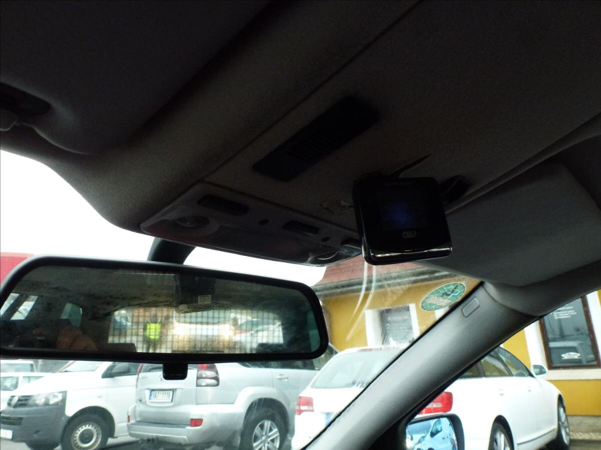 BMW Řada 5 Kombi 2,2 l 125 kw