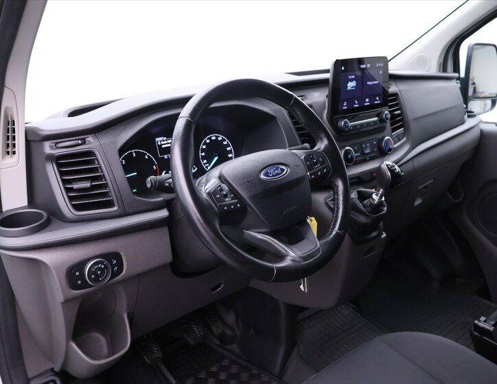 Ford Transit Custom Kombi 2,0 l 96 kw
