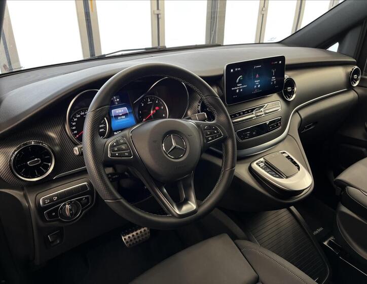 Mercedes-Benz Třídy V 9