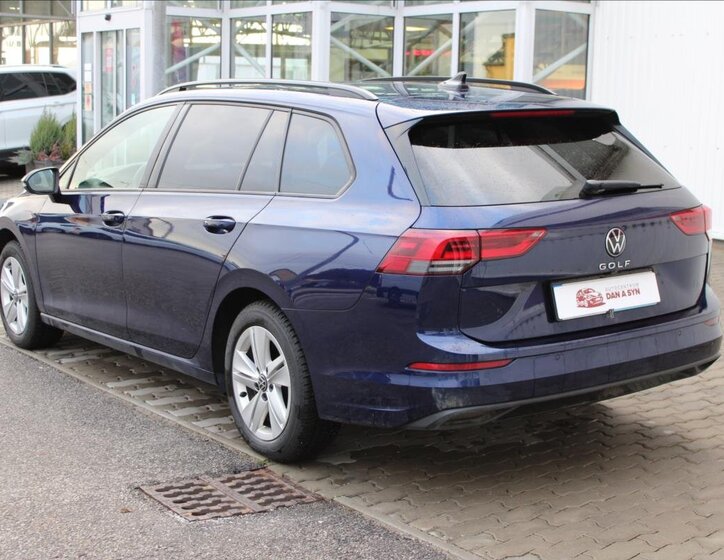 Volkswagen Golf Kombi 1,5 l 96 kw