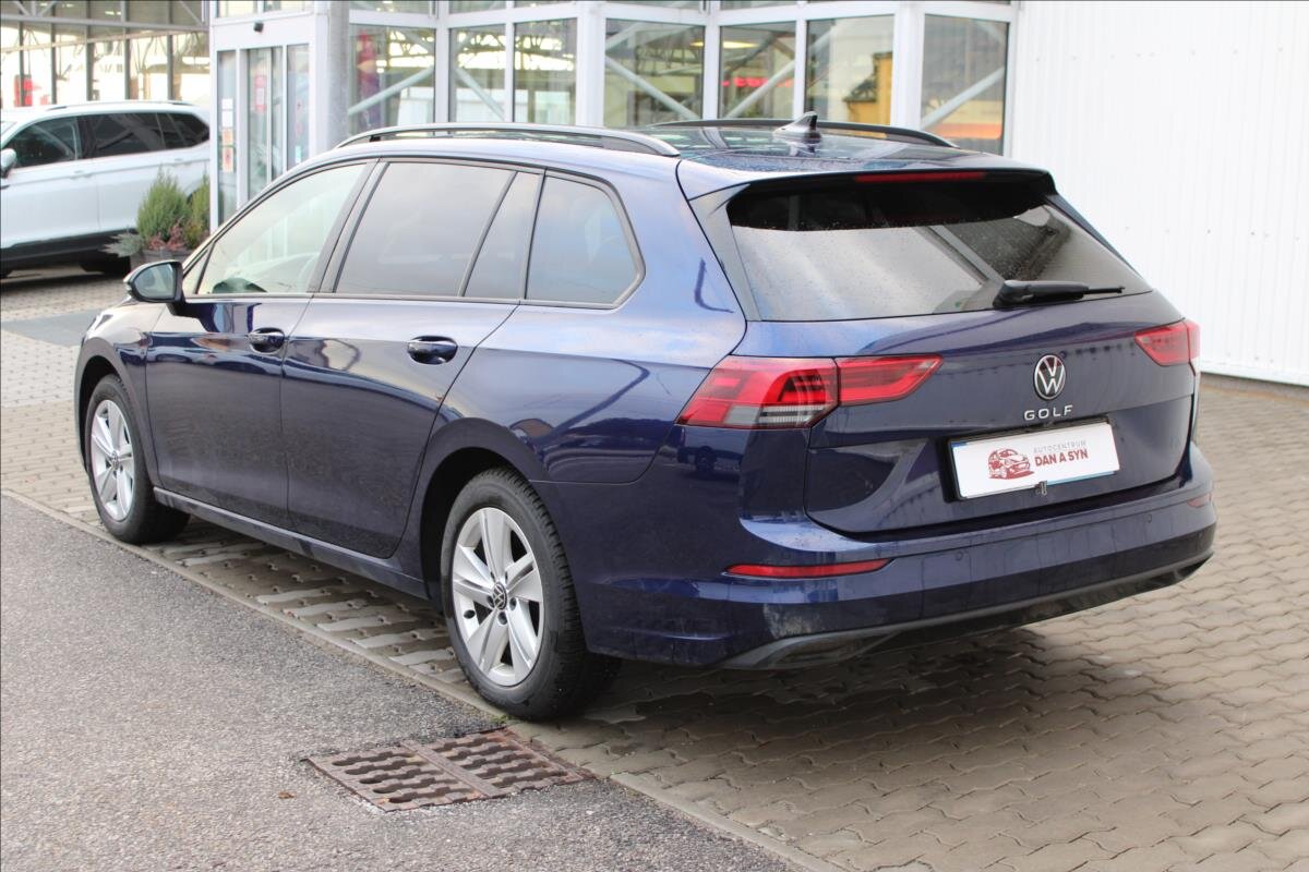 Volkswagen Golf Kombi 1,5 l 96 kw