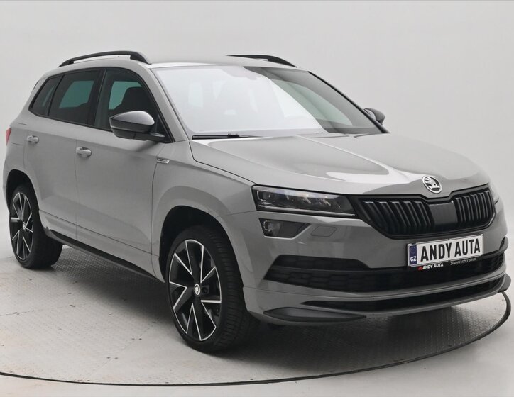 Škoda Karoq SUV / Terénní 1,5 l 110 kw