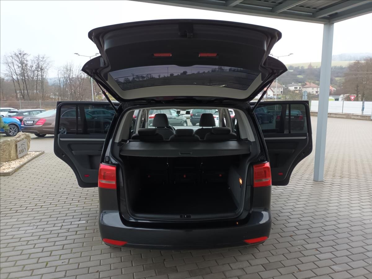 Volkswagen Touran MPV 1,4 l 103 kw