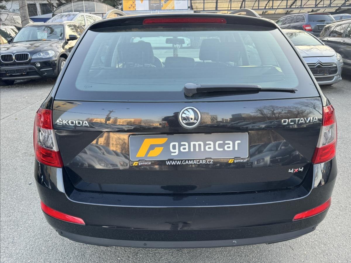 Škoda Octavia Kombi 1,6 l 77 kw