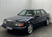 Mercedes-Benz 124 1