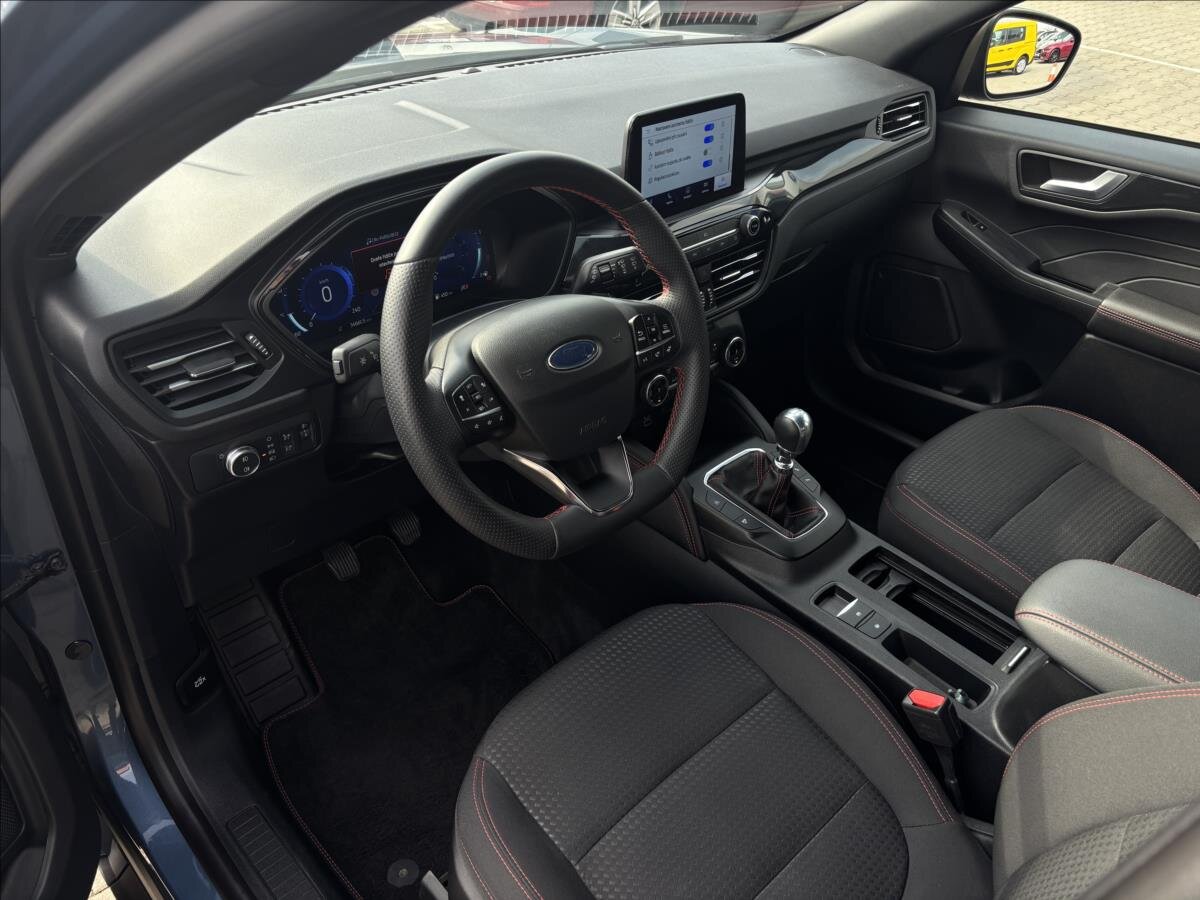 Ford Kuga SUV / Terénní 1,5 l 110 kw