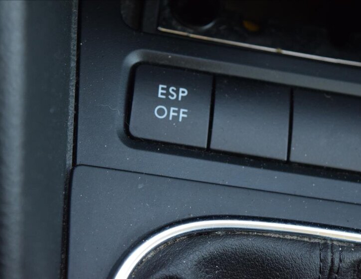 Volkswagen Golf Kombi 1,6 l 66 kw