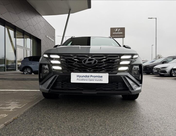 Hyundai Tucson SUV 1,6 l 158 kw