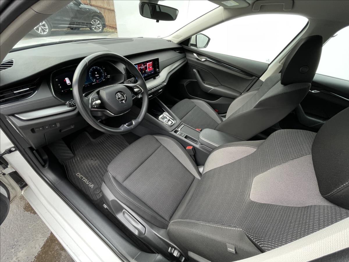 Škoda Octavia Kombi 2,0 l 85 kw