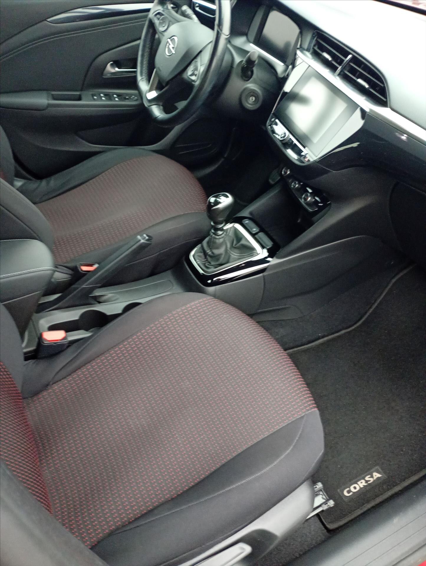 Opel Corsa Hatchback 1,2 l 74 kw