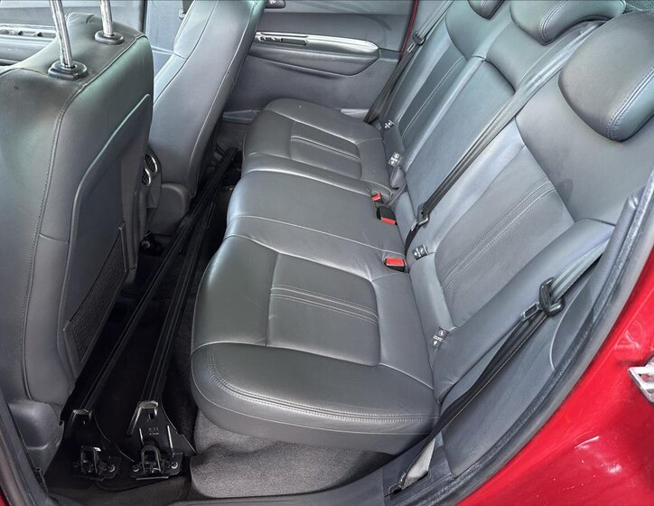 Peugeot 3008 MPV 1,6 l 115 kw