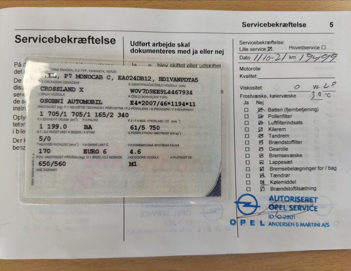 Opel Crossland X SUV 1,2 l 61 kw