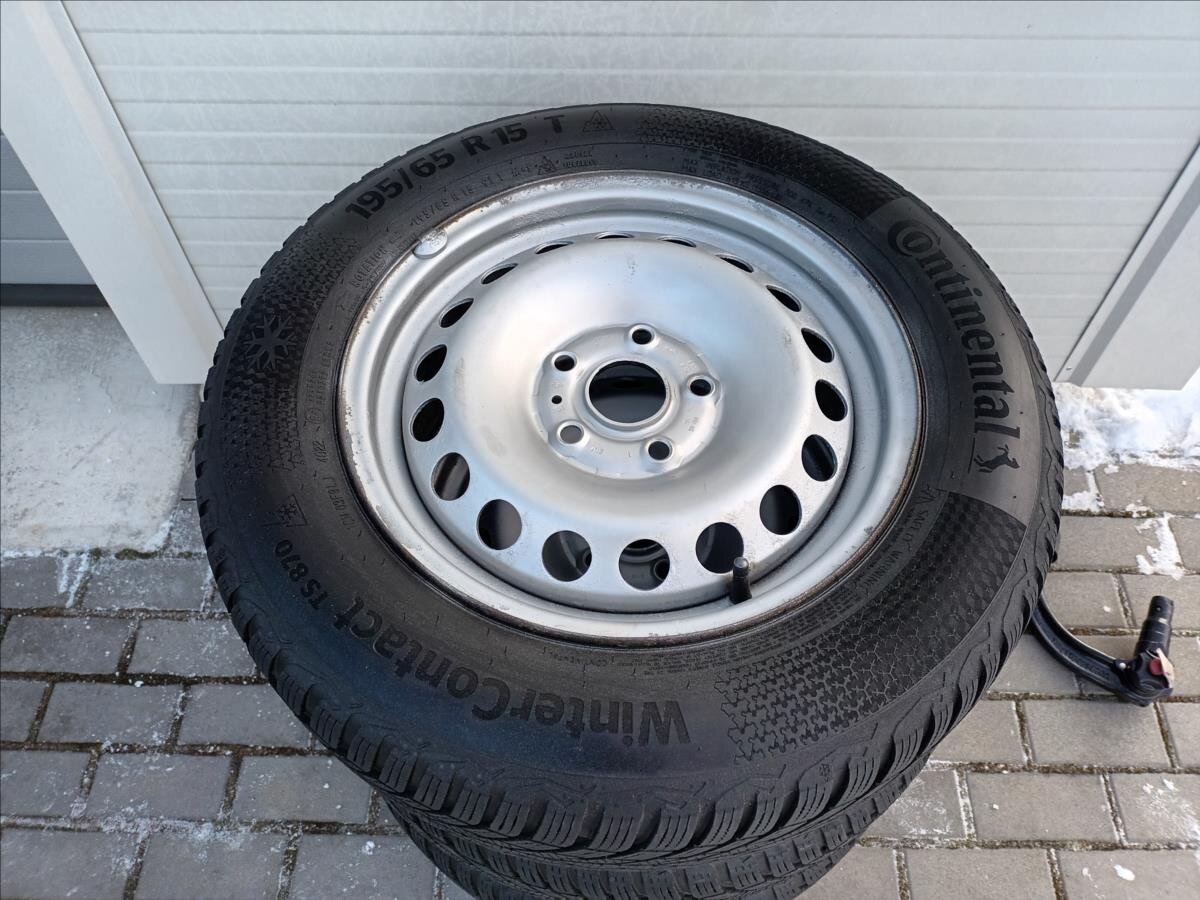 Volkswagen Touran MPV 1,2 l 77 kw